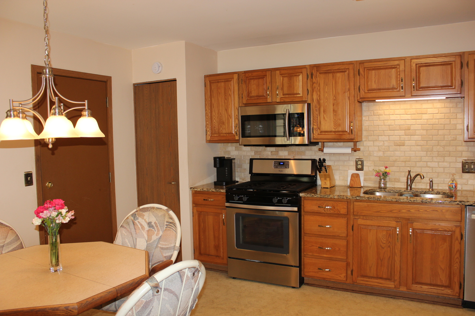 12763418 Property Photo 7