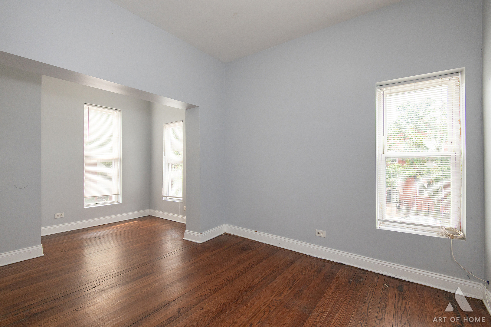 6959 S Calumet Avenue Property Photo 13