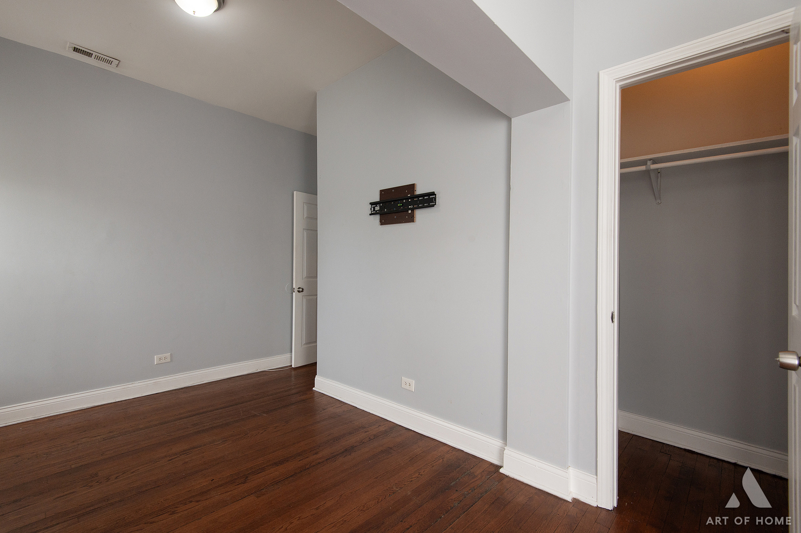 6959 S Calumet Avenue Property Photo 14