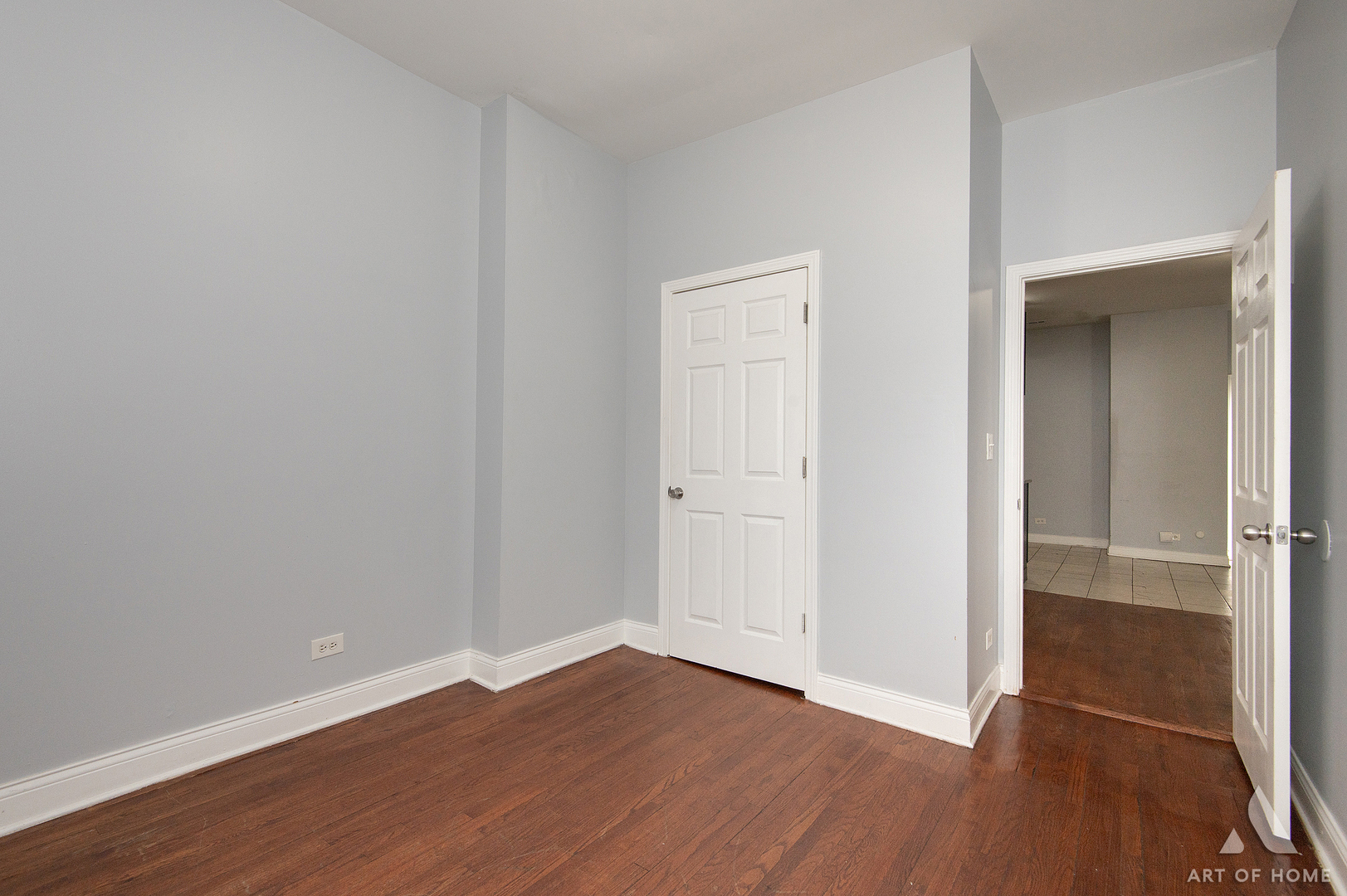 6959 S Calumet Avenue Property Photo 16
