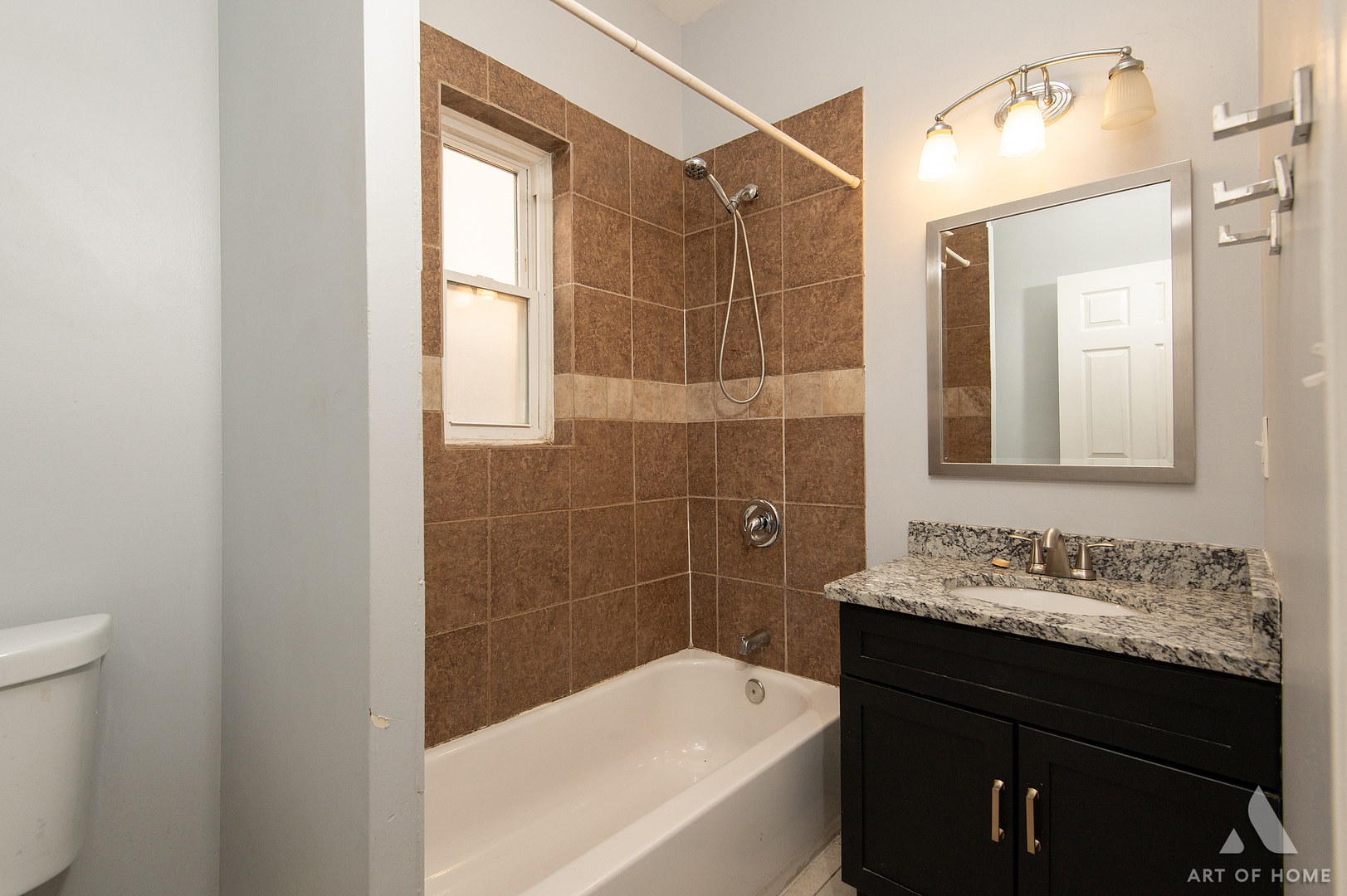 6959 S Calumet Avenue Property Photo 18