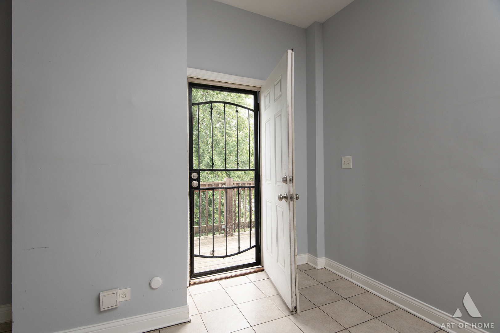 6959 S Calumet Avenue Property Photo 19