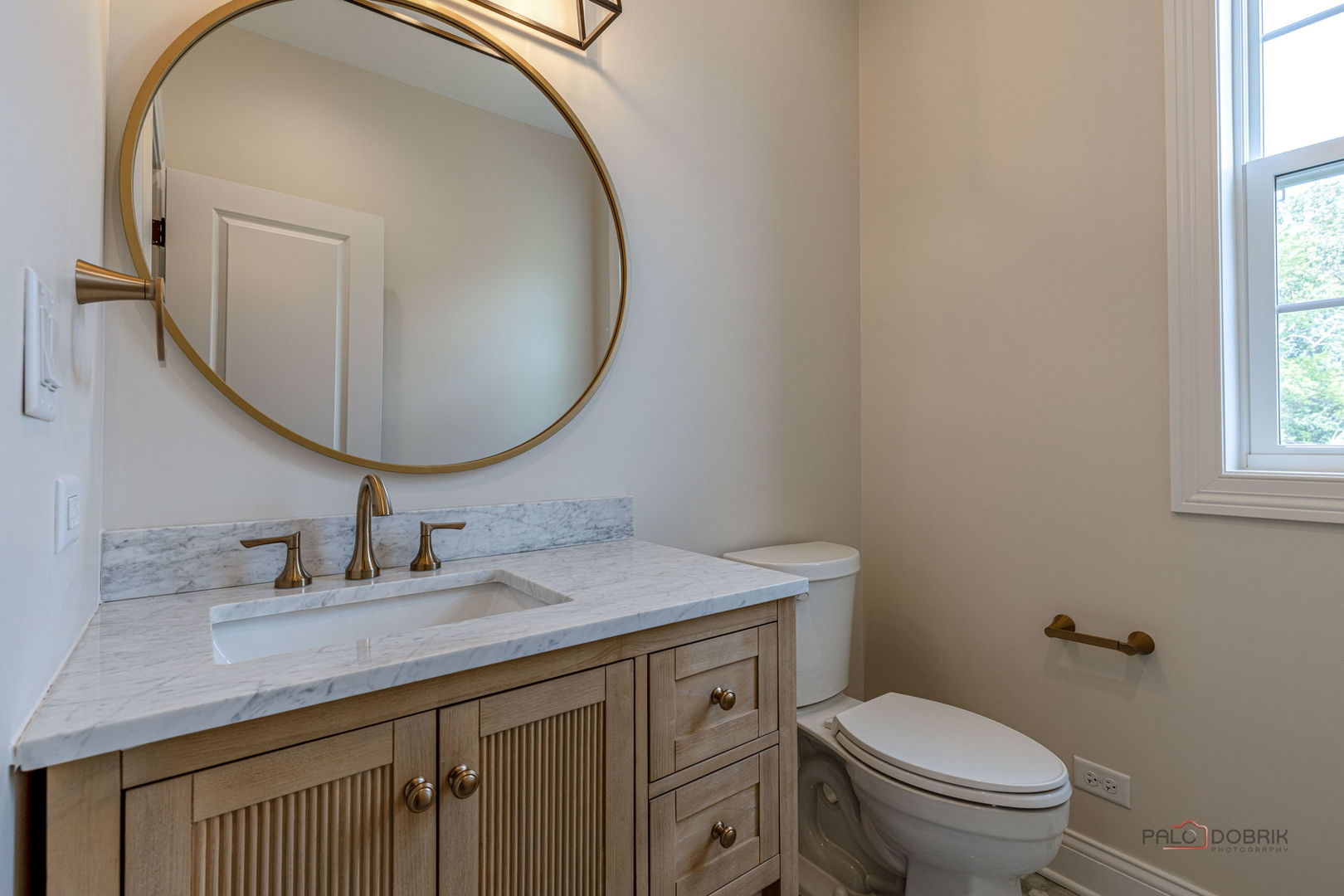 807 Lakeview Drive Property Photo 16