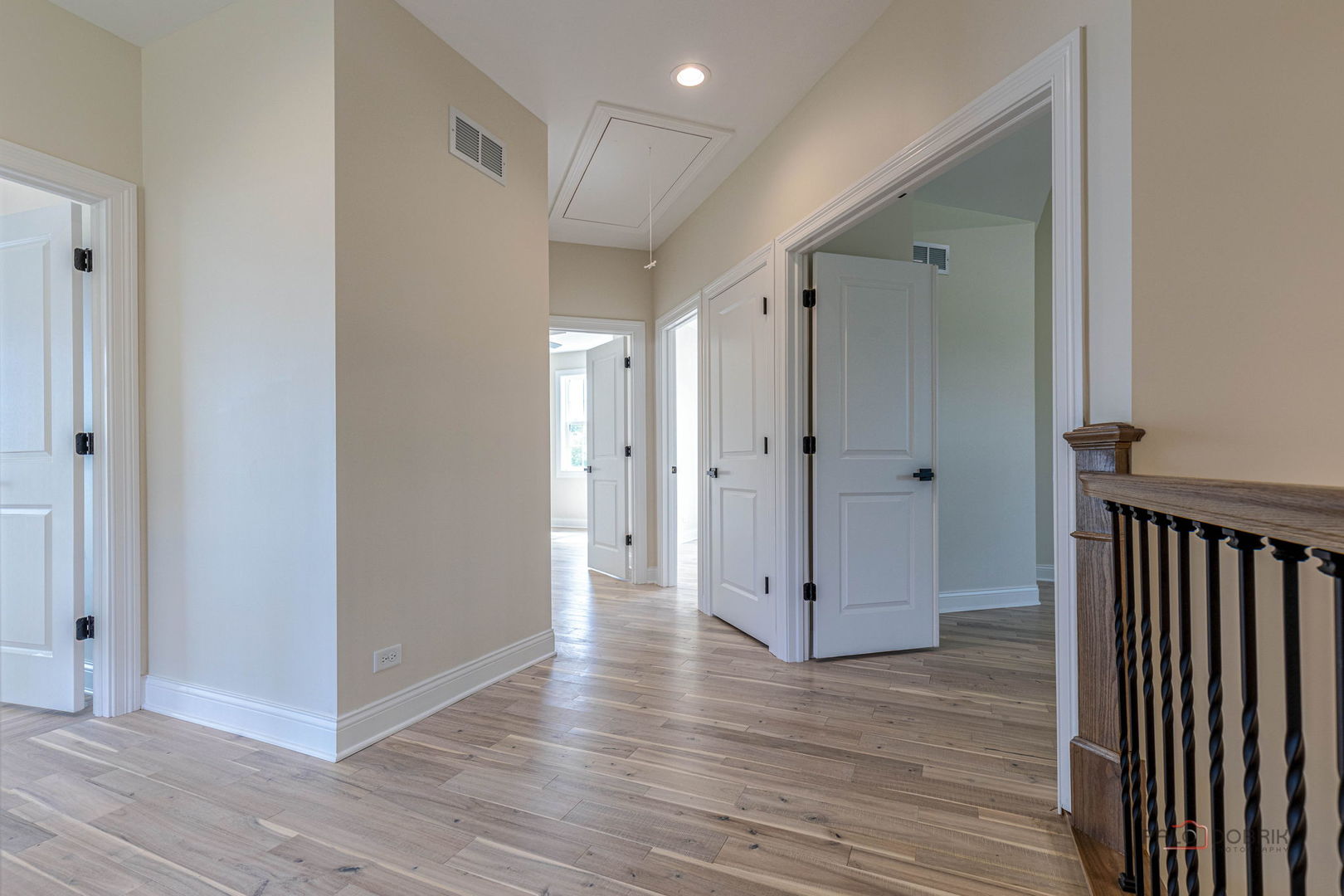 807 Lakeview Drive Property Photo 17