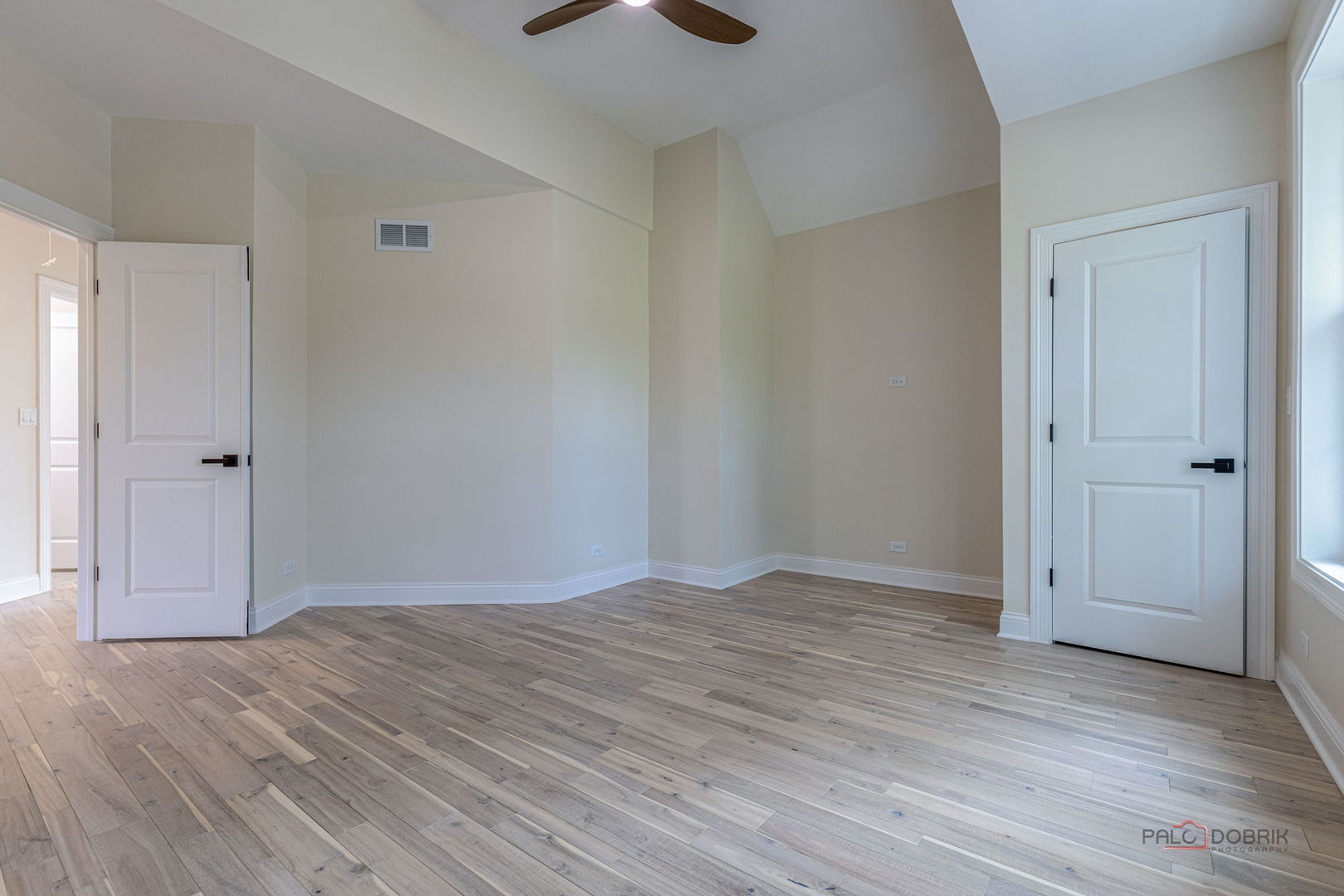 807 Lakeview Drive Property Photo 27