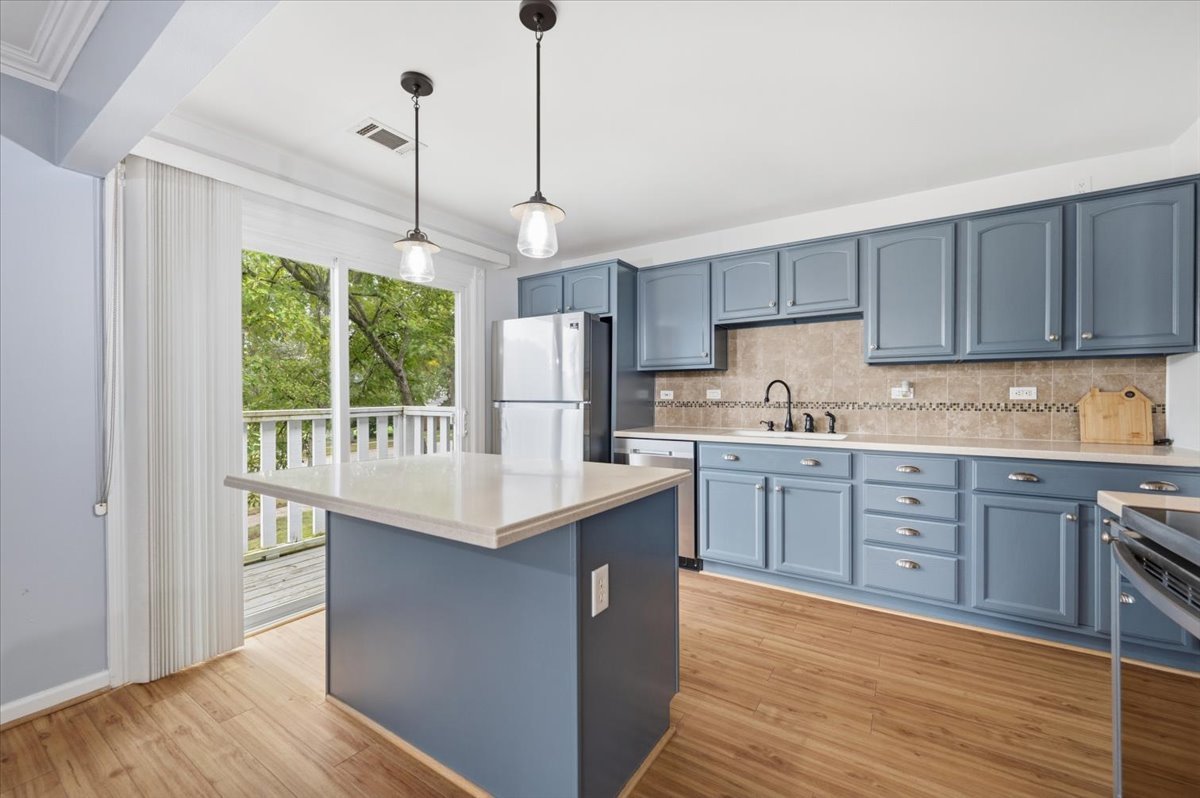 12763442 Property Photo 17