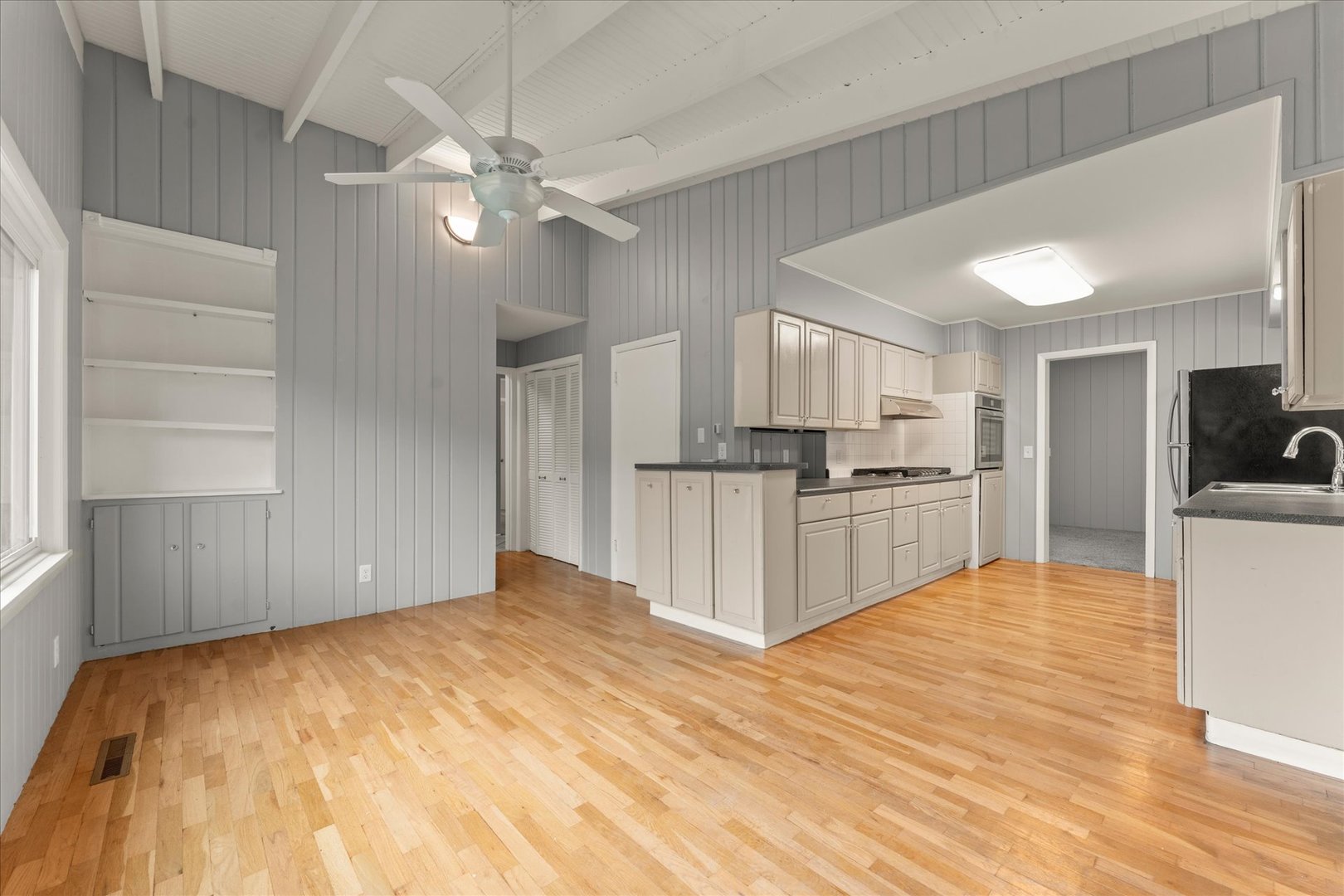 907 S Longview Road Property Photo 19