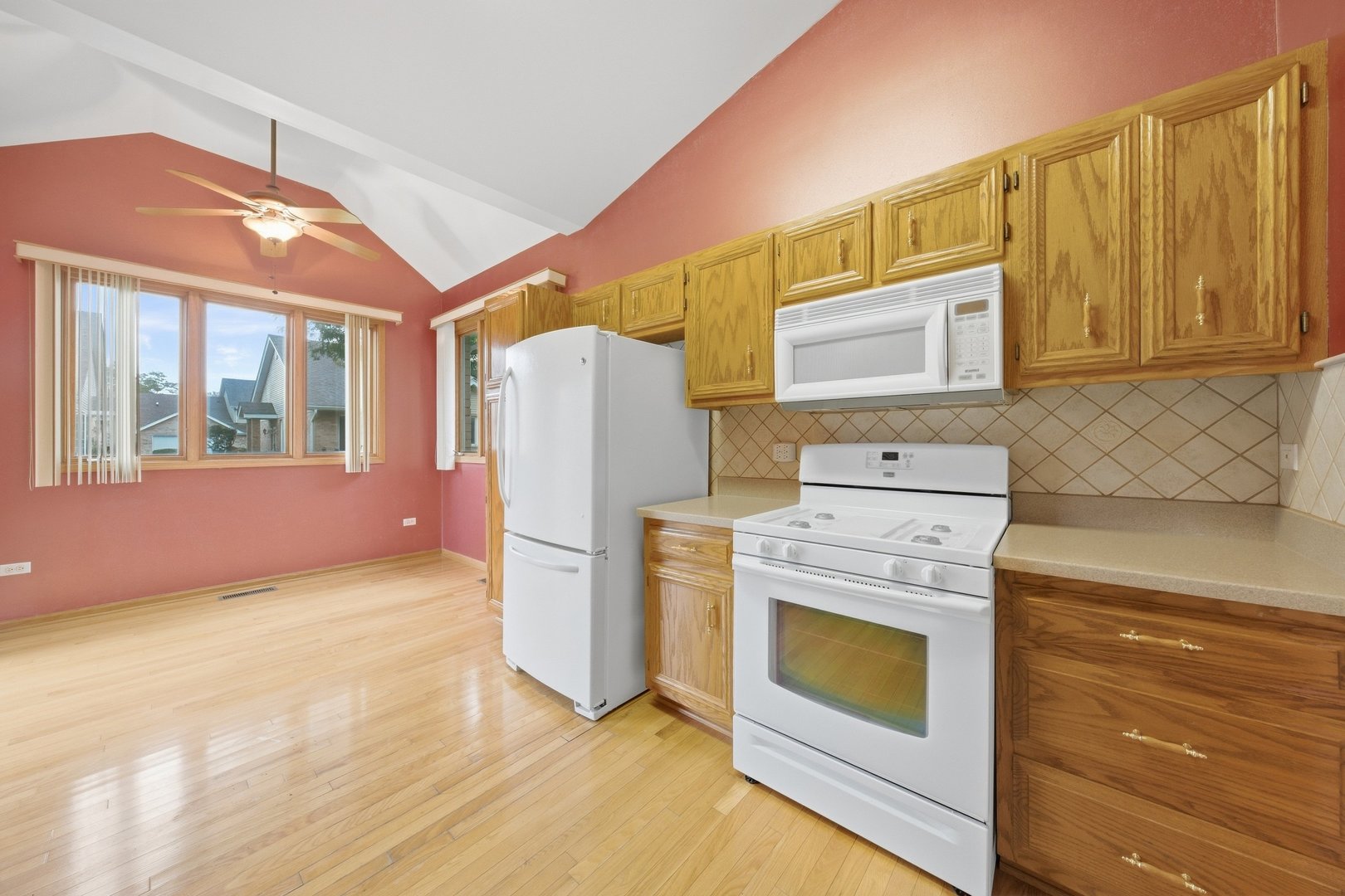 13549 Lockwood Street Property Photo 12