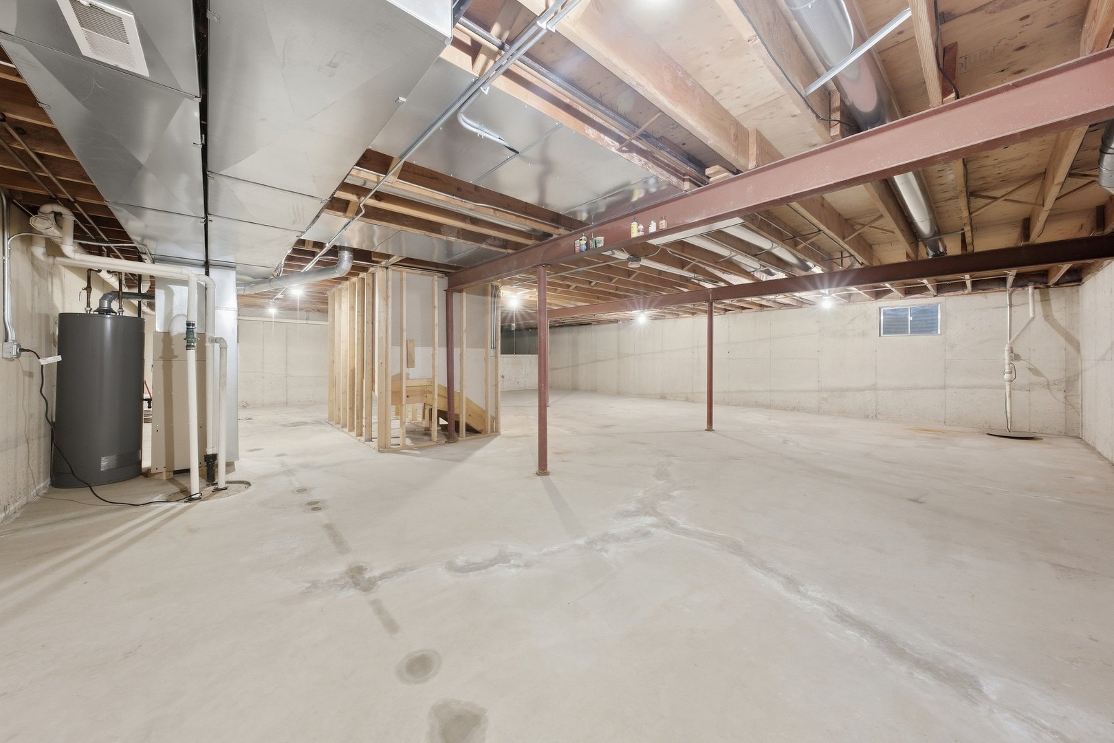 13549 Lockwood Street Property Photo 32