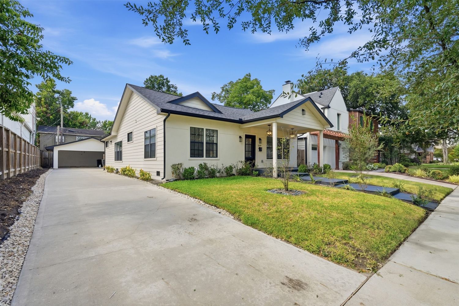 2109 Sul Ross Street Property Photo 1