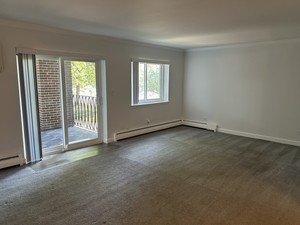 535 S Cleveland Avenue 202 Property Photo 2