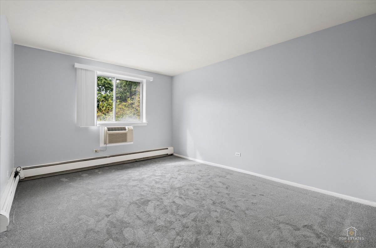 1500 Robin Circle 306 Property Photo 12