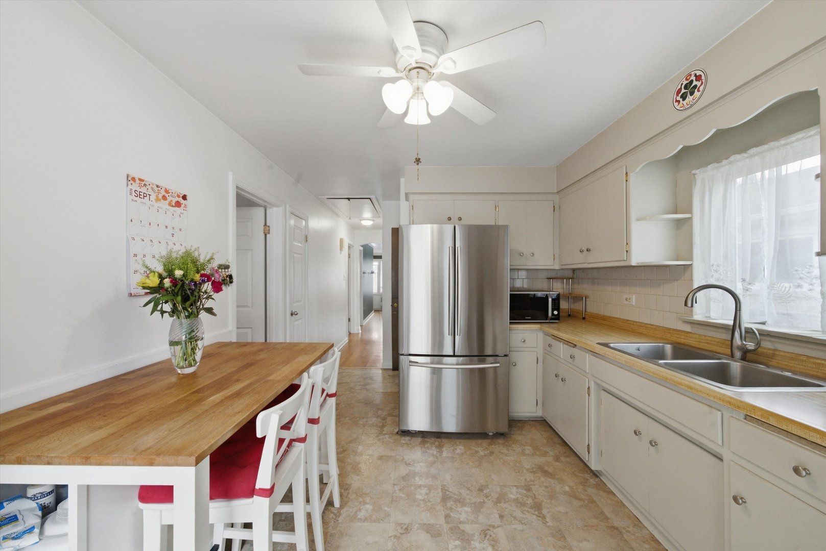 11362 S Hamlin Avenue Property Photo 11