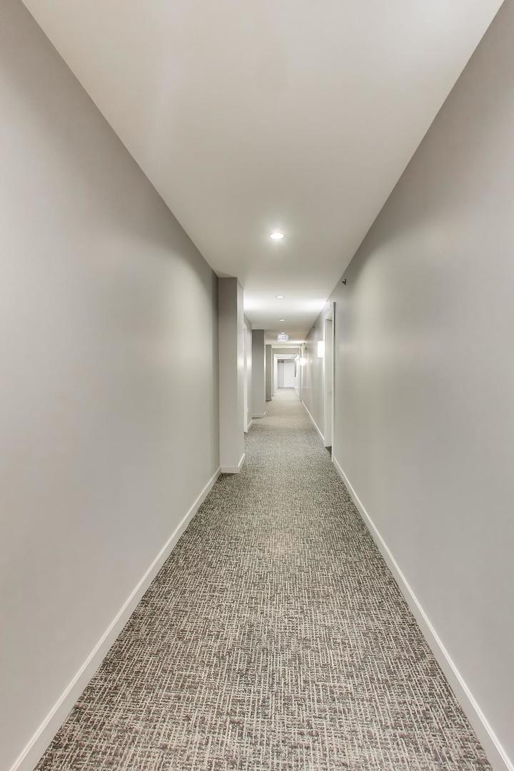 6 N Michigan Avenue 1111 Property Photo 8