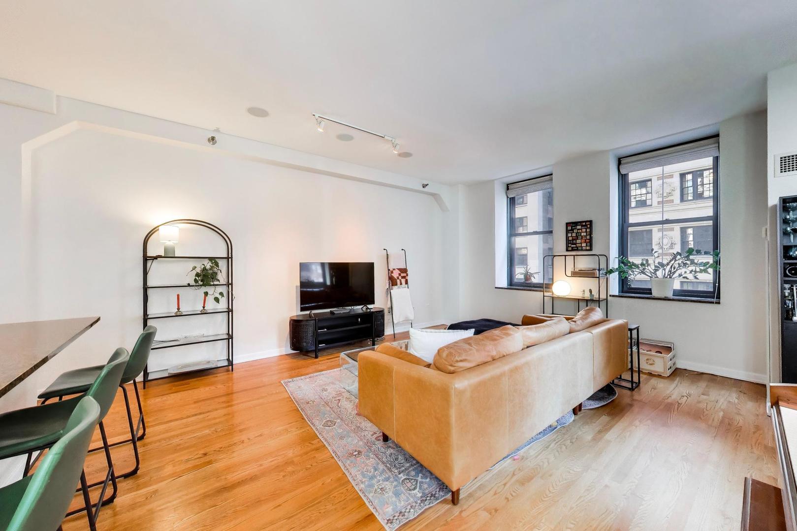 6 N Michigan Avenue 1111 Property Photo 14
