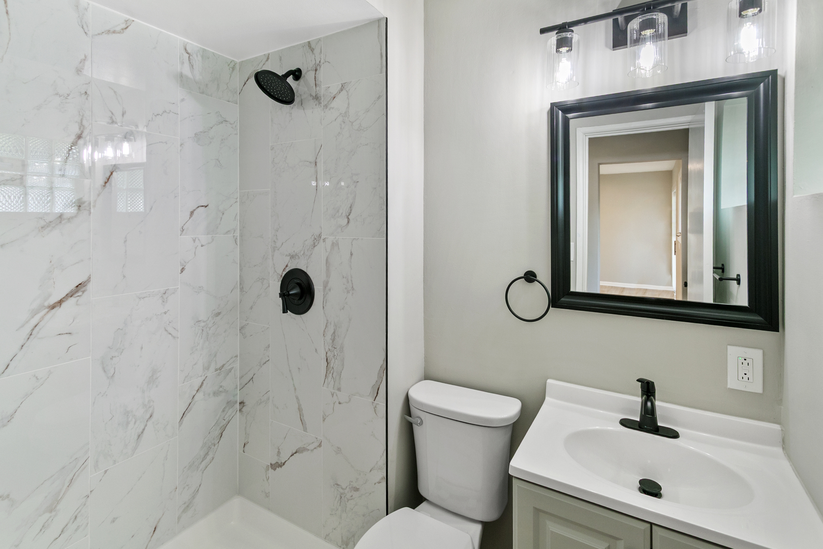 16400 Sherwood Drive Property Photo 13