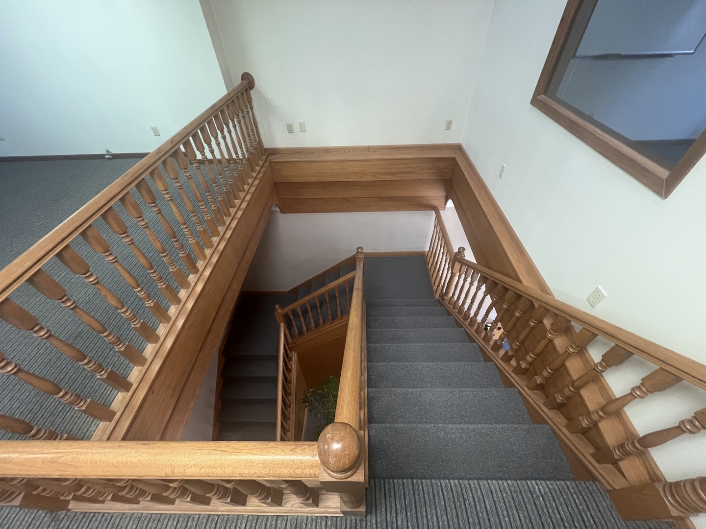 105 E Main Street Property Photo 12
