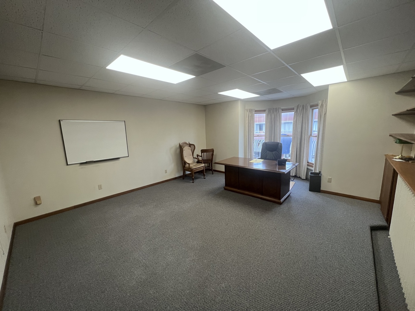 105 E Main Street Property Photo 13