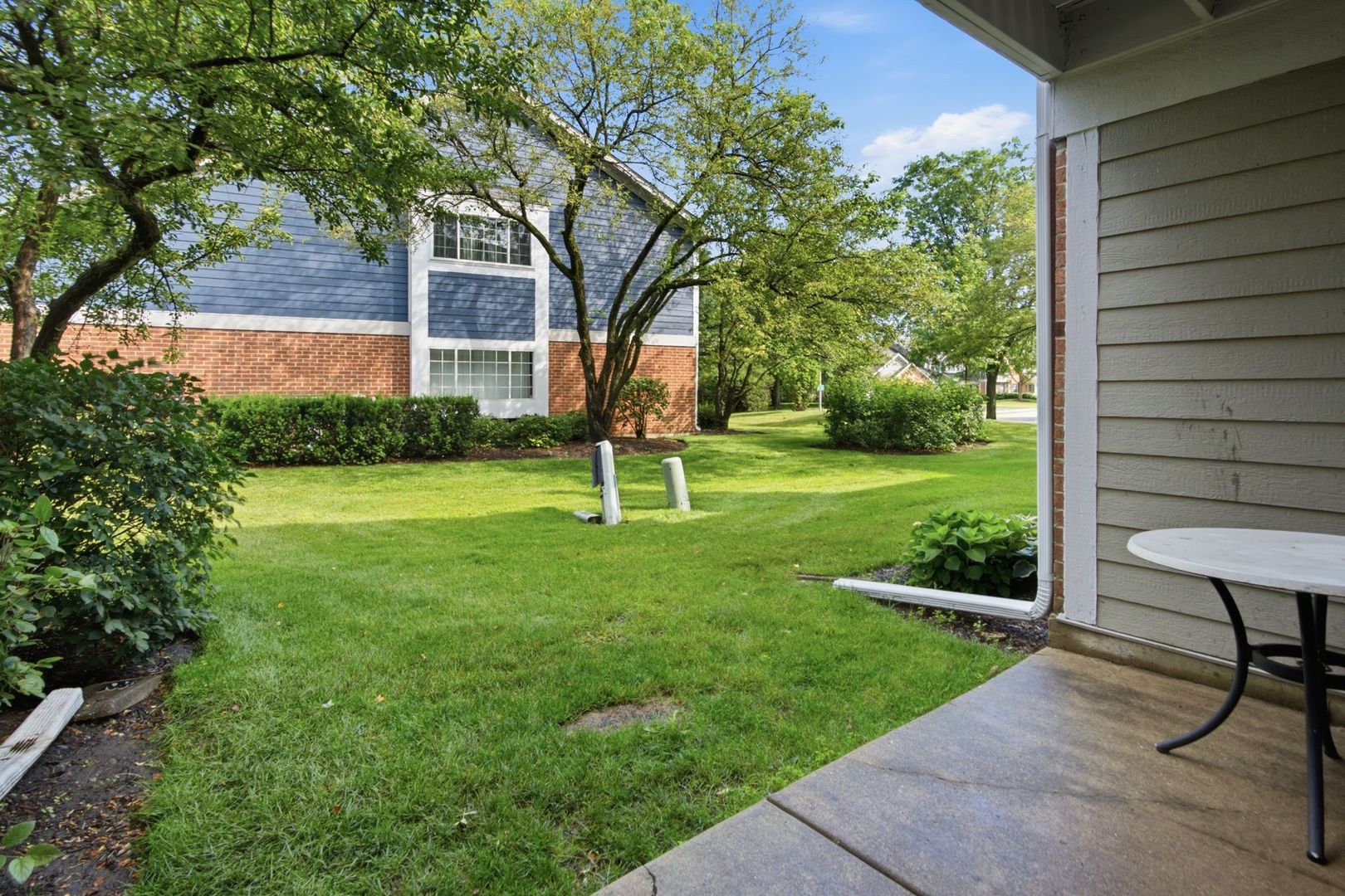 225 Columbia Court 5 Property Photo 15