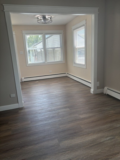 1606 Stratford Court Property Photo 4