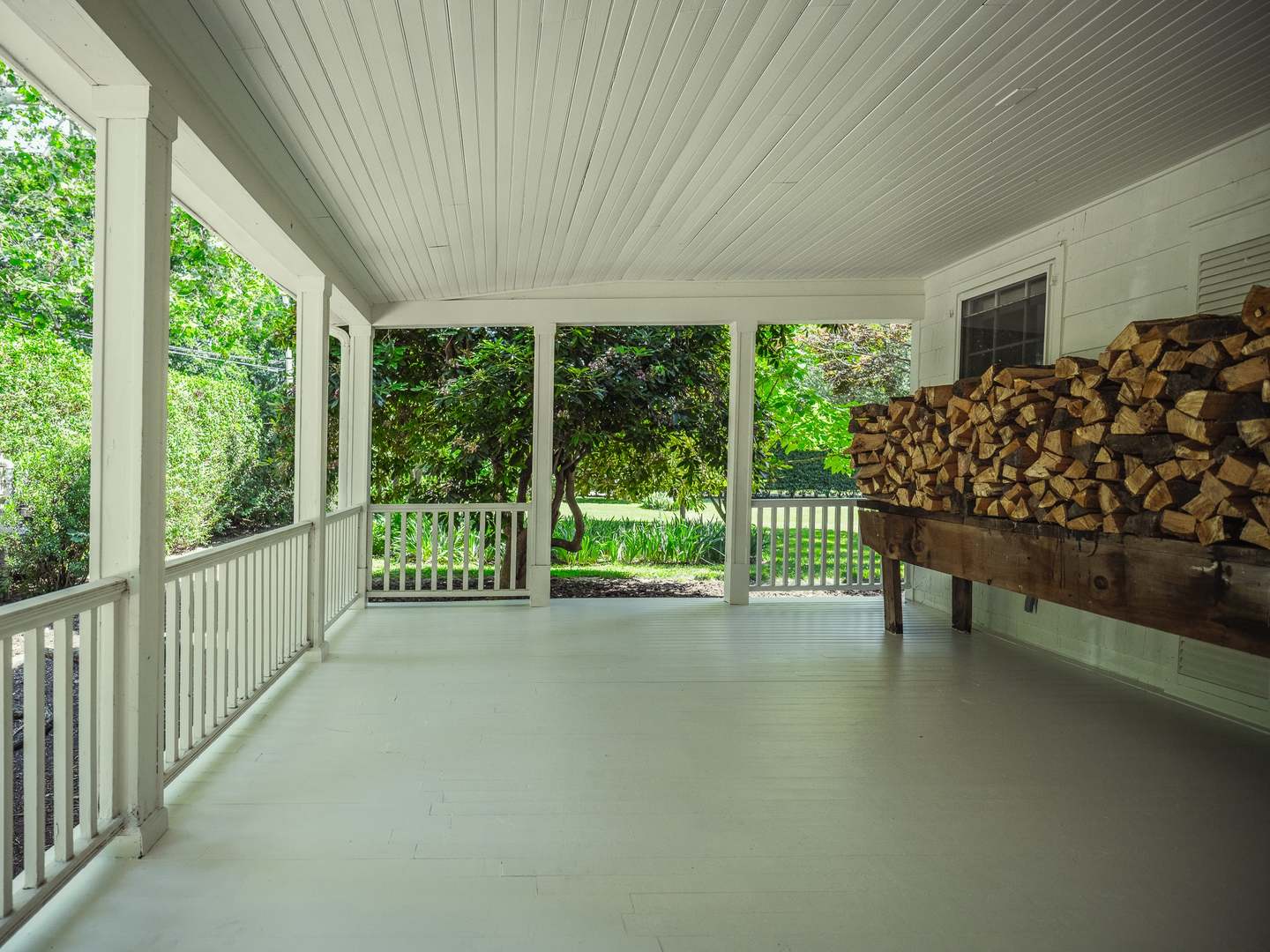 1200 Indian Neck Lane Property Photo 2