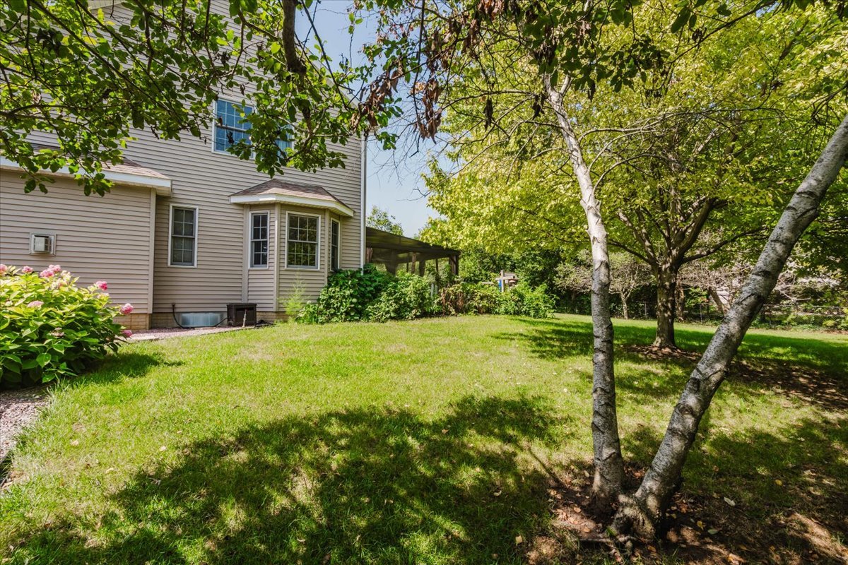 19598 Nottingham Drive Property Photo 43