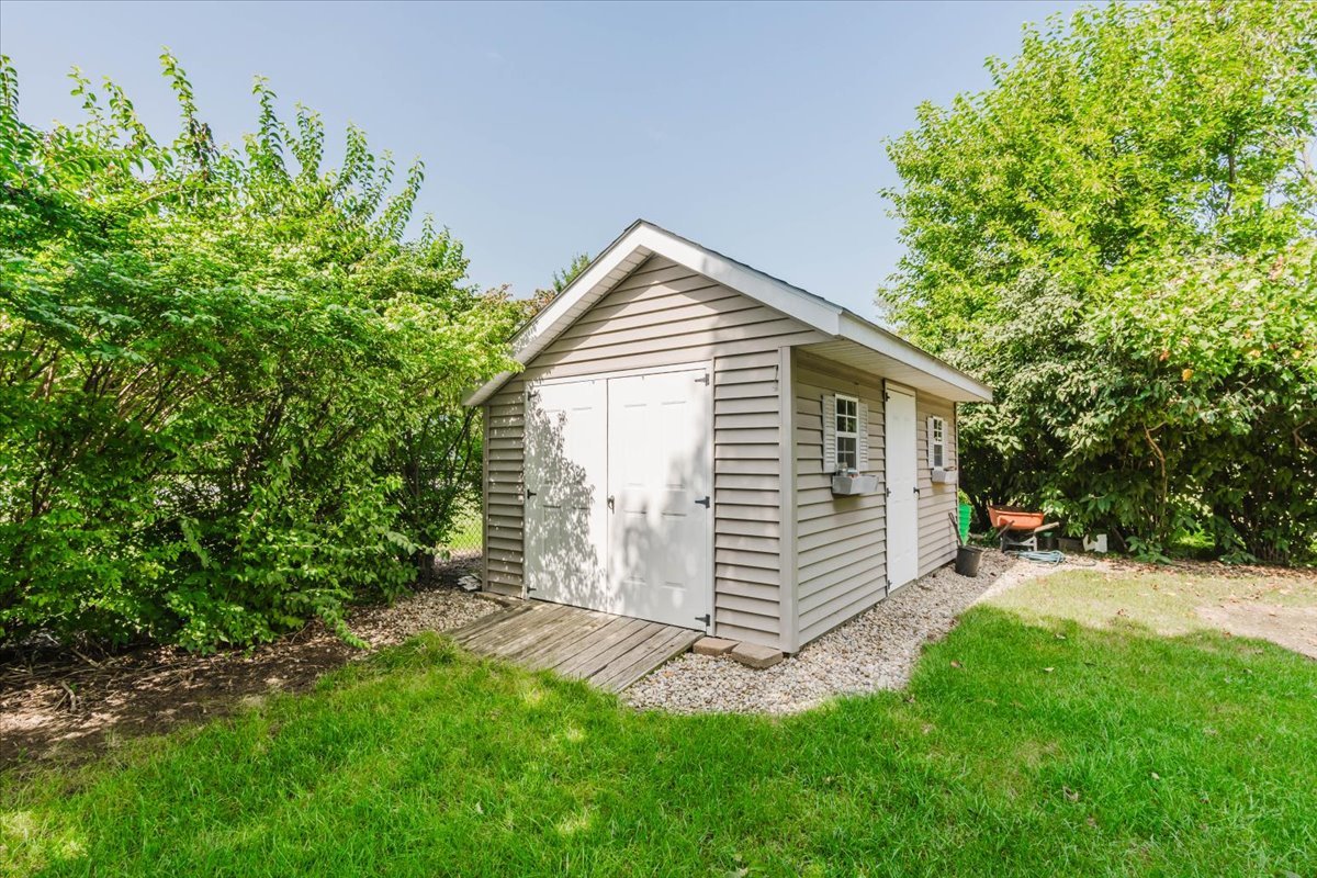 19598 Nottingham Drive Property Photo 50