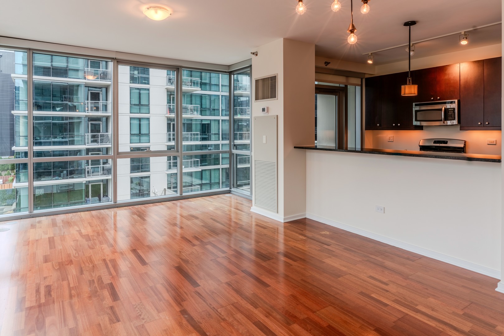 123 S Green Street 506b Property Photo 15