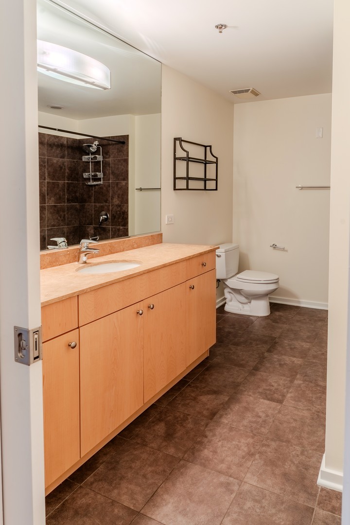 123 S Green Street 506b Property Photo 26