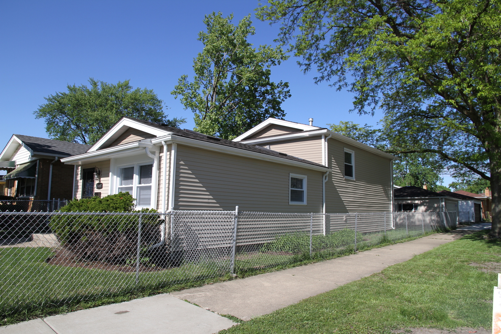 11657 S Racine Avenue Property Photo 36