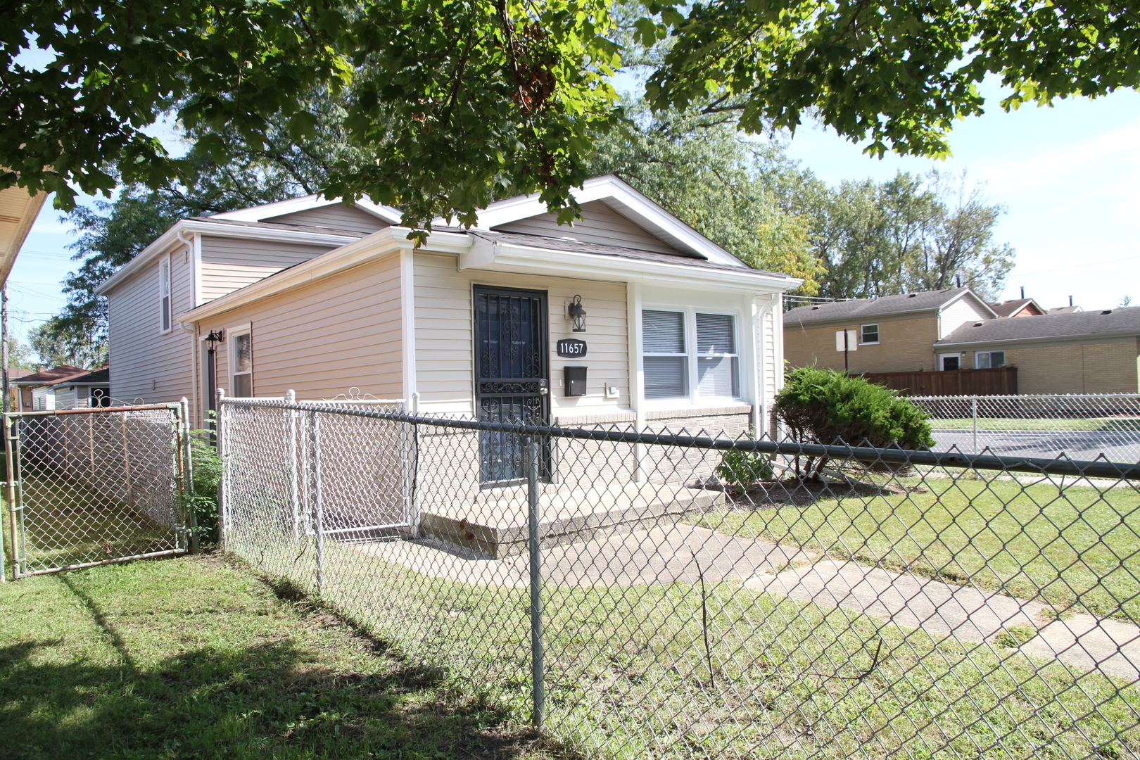 11657 S Racine Avenue Property Photo 38