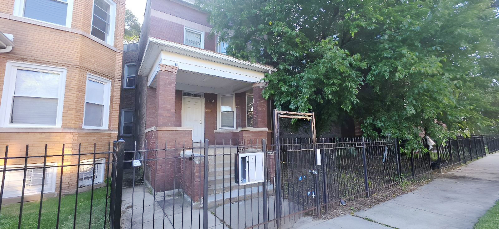 7133 S Normal Boulevard Property Photo 1