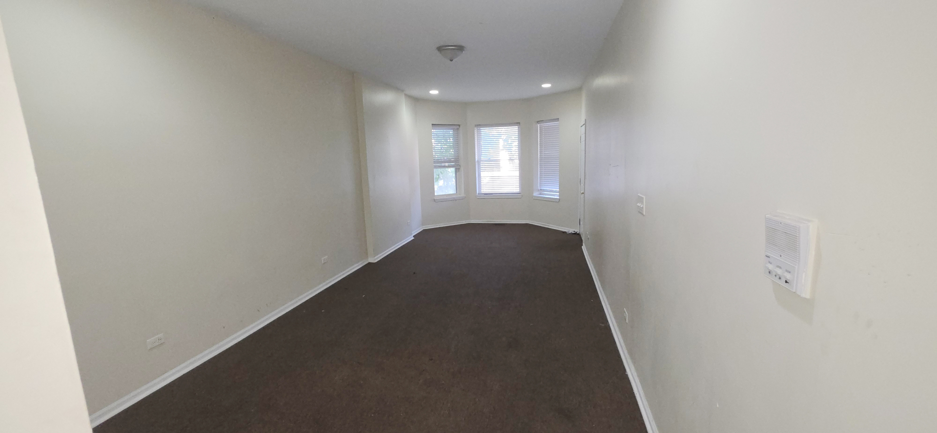 7133 S Normal Boulevard Property Photo 8