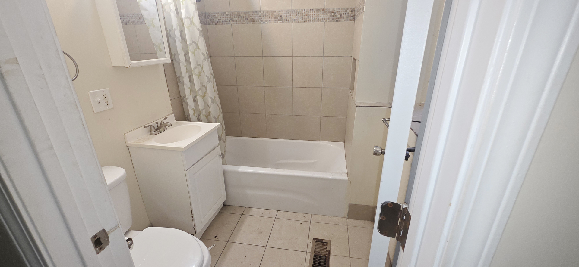 7133 S Normal Boulevard Property Photo 10