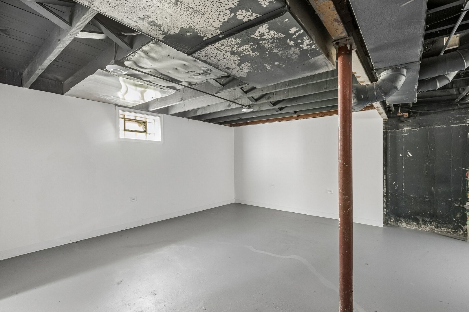 10145 S Bensley Avenue Property Photo 13