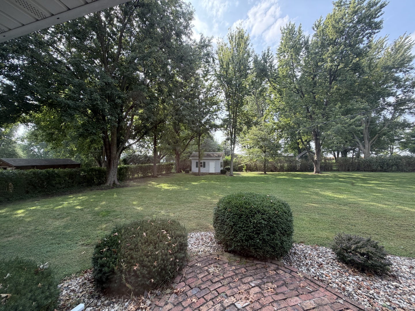 10083 Elizabeth Road Property Photo 12