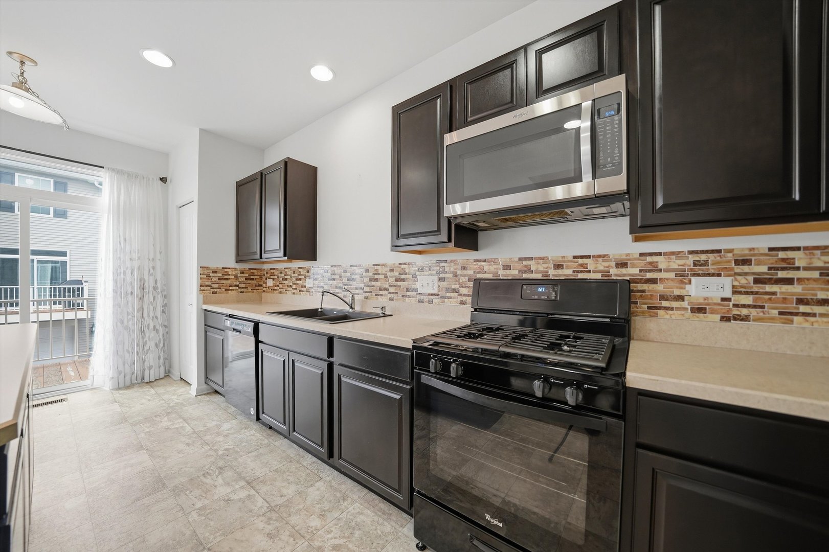 282 Lionel Drive Property Photo 17