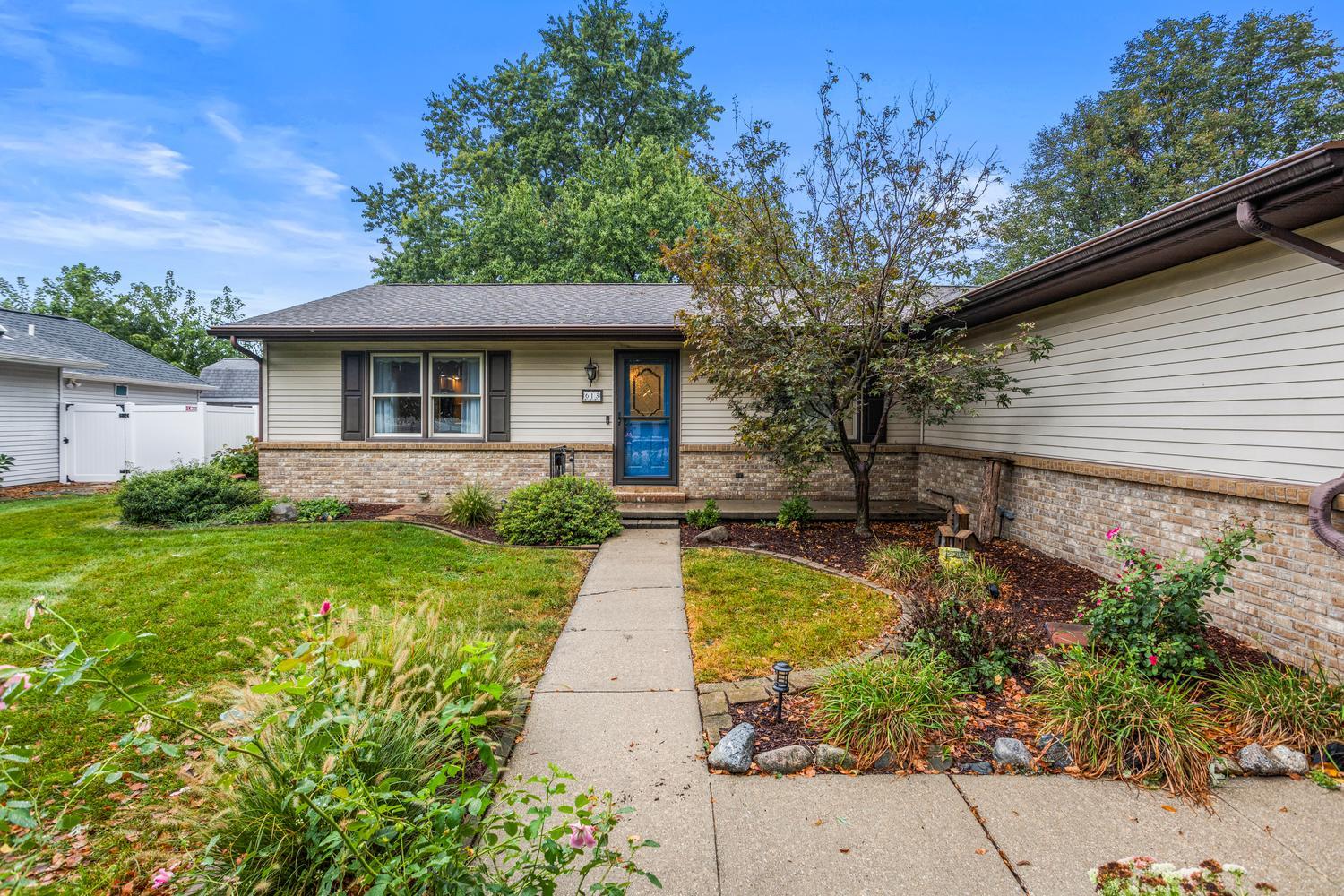 613 Delmar Drive Property Photo 3