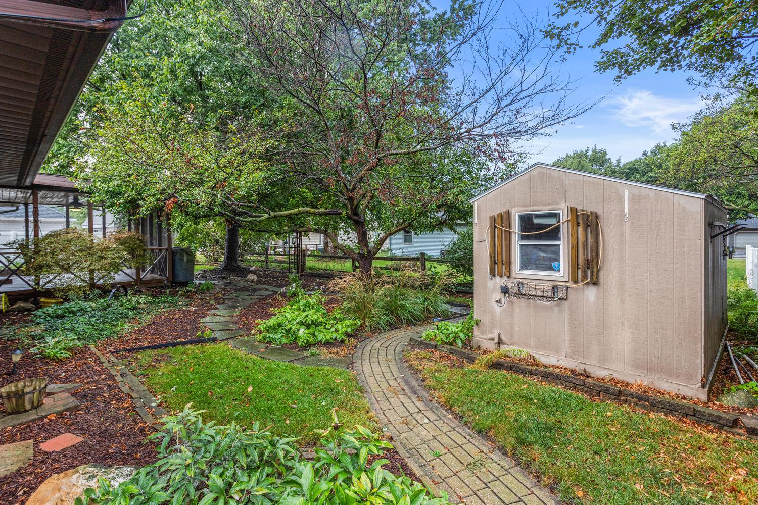 613 Delmar Drive Property Photo 8