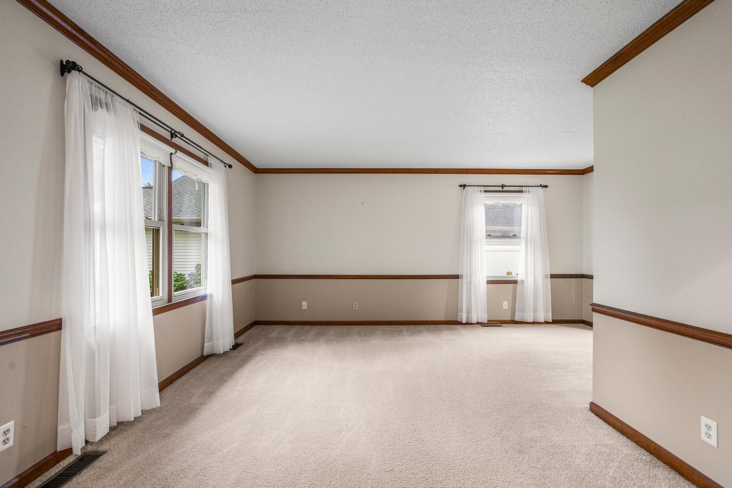613 Delmar Drive Property Photo 10