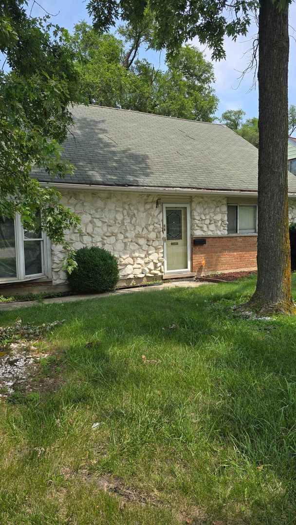 58 Sauk Trail Property Photo 2