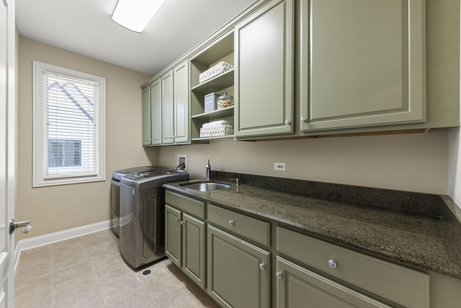 1046 Sylvan Circle Property Photo 50