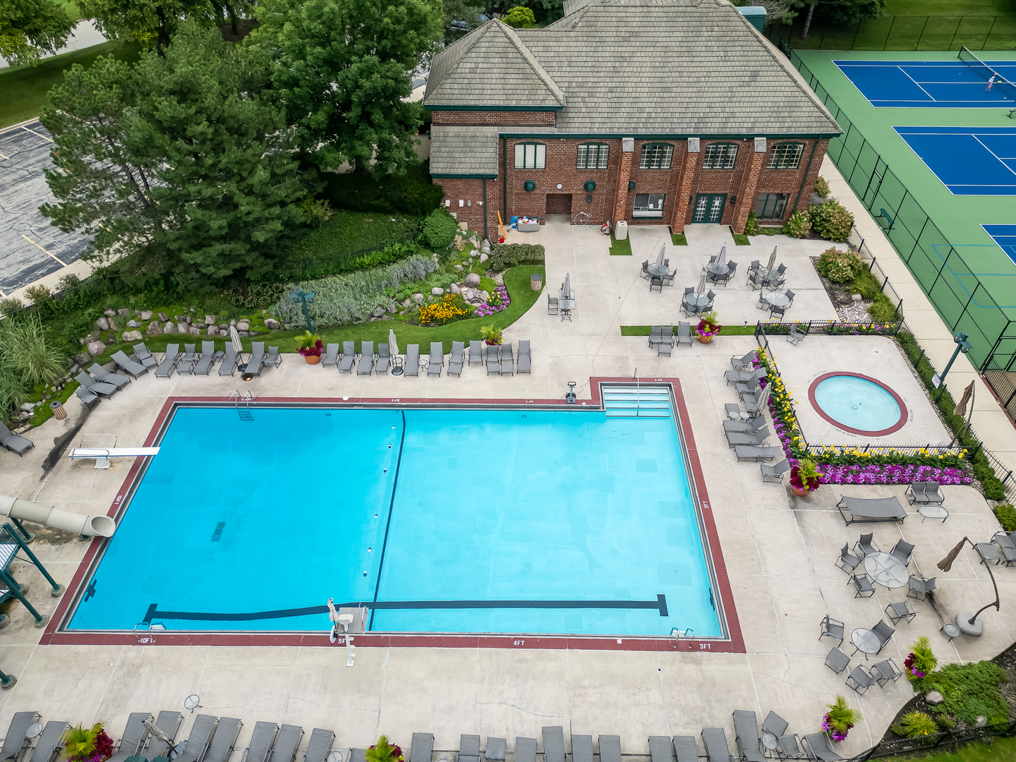 1711 Midwest Club Parkway Property Photo 15