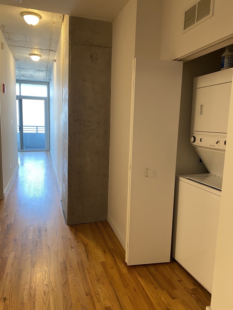1720 S Michigan Avenue 3105 Property Photo 10