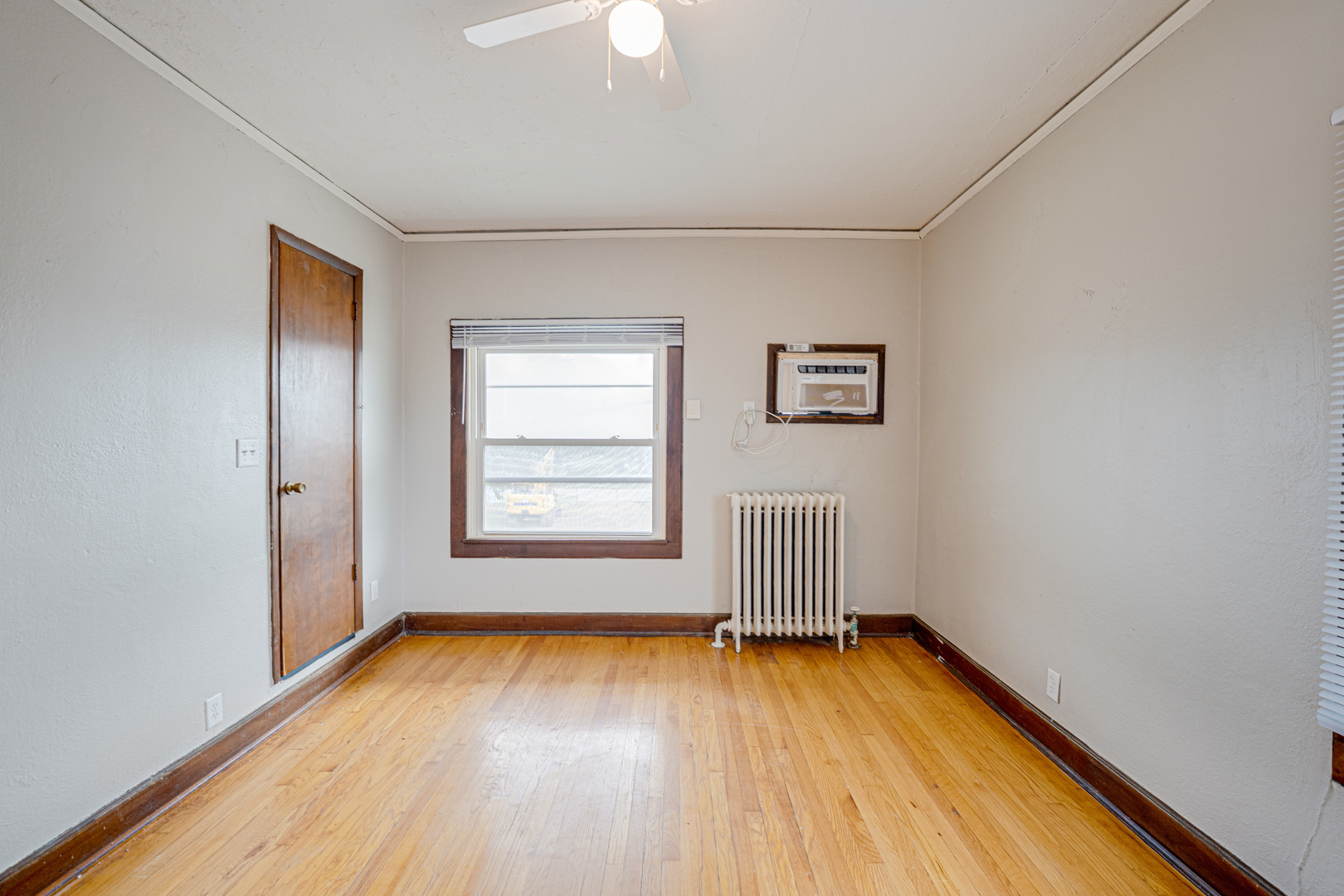 217 S 3rd Street 2 Property Photo 3