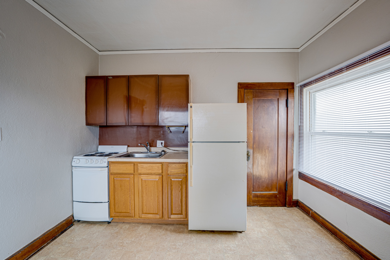217 S 3rd Street 2 Property Photo 8