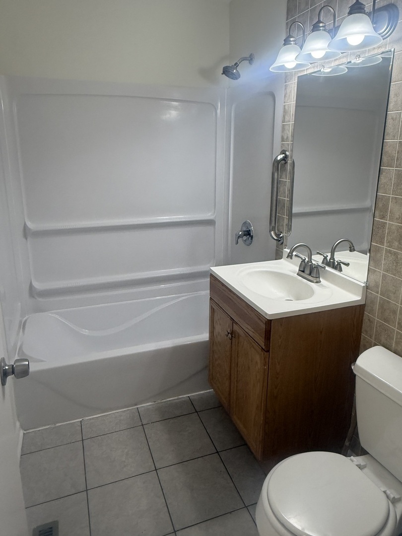 662 Walnut Road Property Photo 5