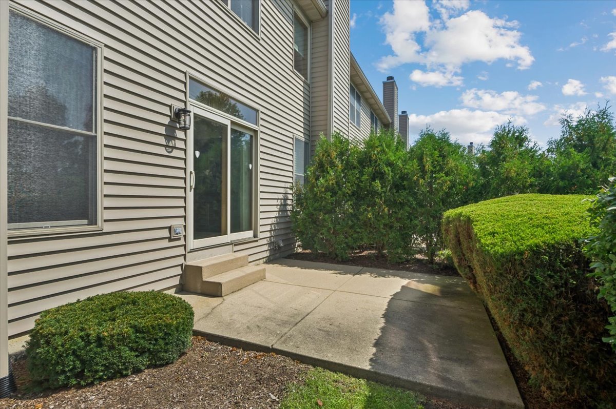 1022 Inverness Drive Property Photo 9