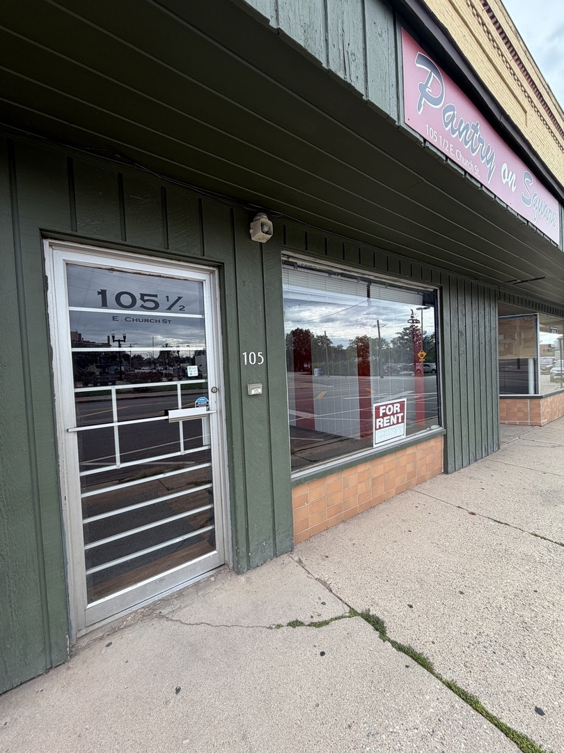 105 1/2 Church Street Property Photo 2