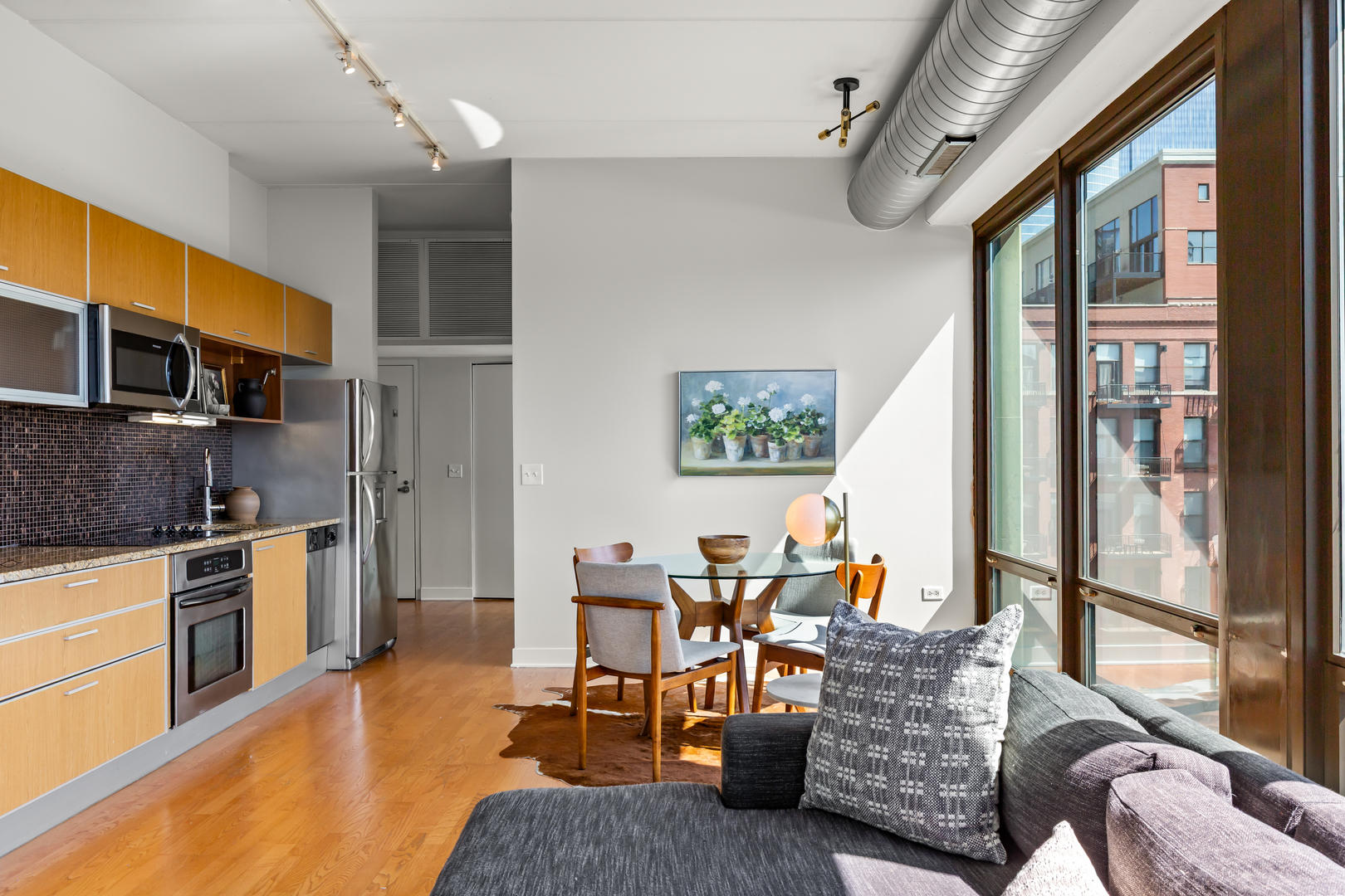 12763589 Property Photo 11